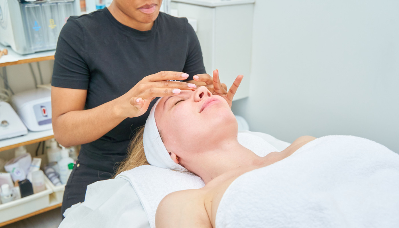 À Pessac, profitez de l'expertise d'Ozaliya pour votre épilation définitive à la lumière pulsée !